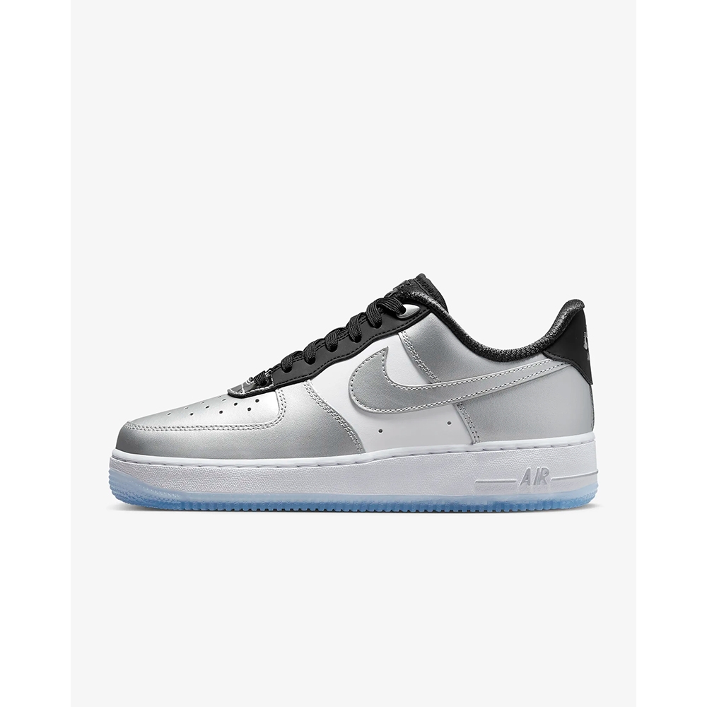 NIKE WMNS AIR FORCE 1 07 SE休閒運動鞋-白銀色-DX6764001 | 休閒鞋