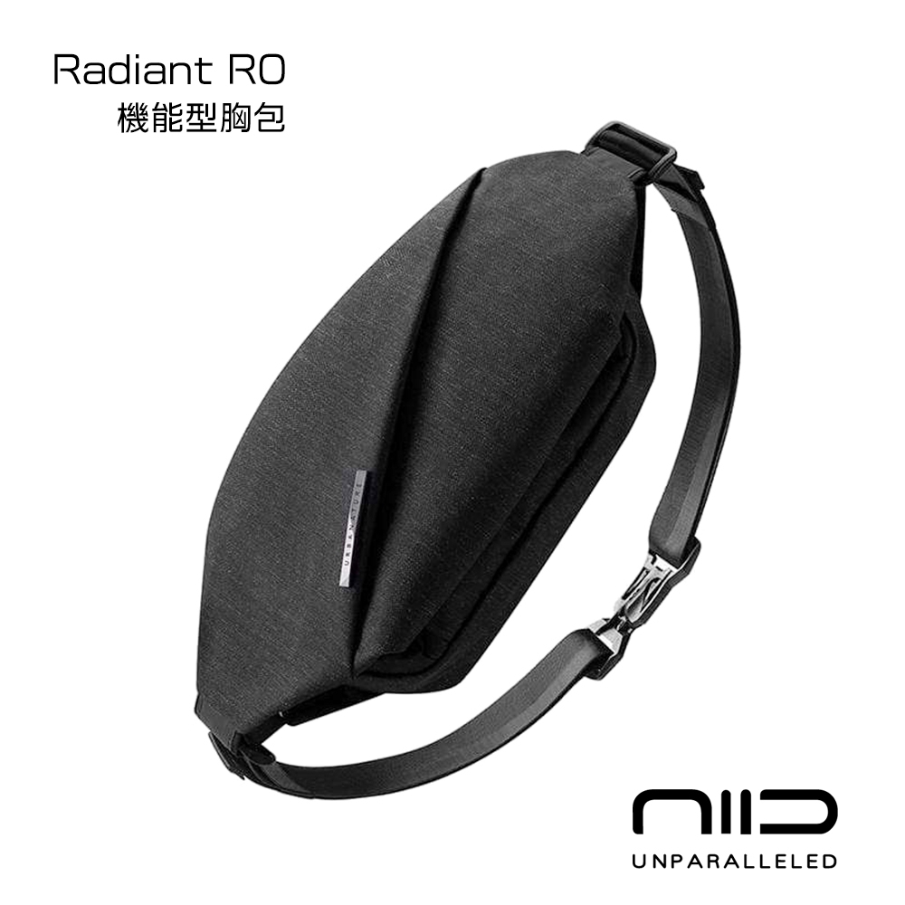 NIID Radiant R0 機能胸包 曜石黑