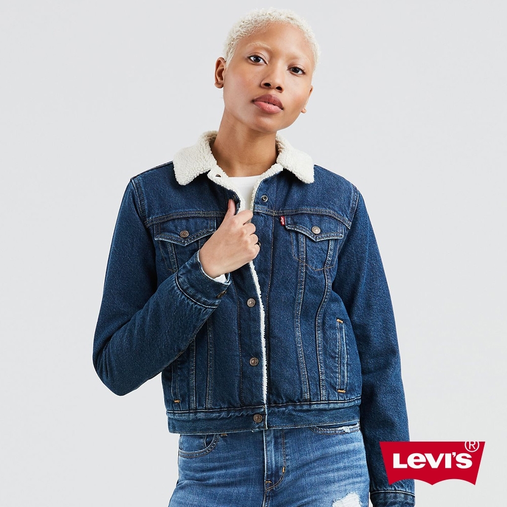 Levis 女款 牛仔外套 經典修身版型 中藍水洗 Sherpa棉花絨