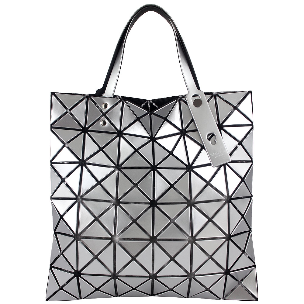 ISSEY MIYAKE 三宅一生 BAOBAO 銀色亮面三角格6x6手提包