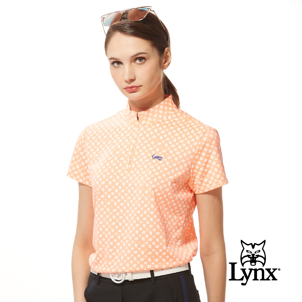 【Lynx Golf】女款吸汗速乾機能滿版形狀造型印花Lynx字樣繡花短袖立領POLO衫/高爾夫球衫-螢光橘色