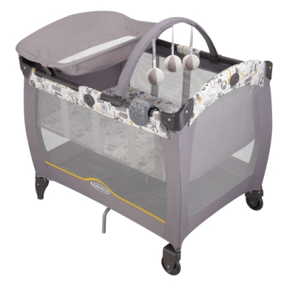 GRACO 舒適嬰幼兒電動安撫遊戲床 Contour Electra (動物王國)