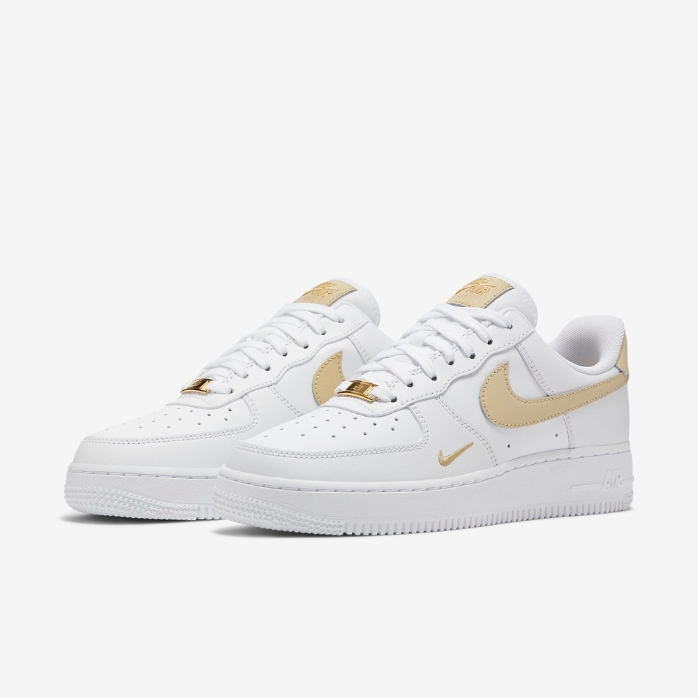 Nike 休閒鞋 Air Force 1 07 運動 女鞋 經典款 AF1 小金勾 皮革穿搭 奶茶色 白 金 CZ0270-105