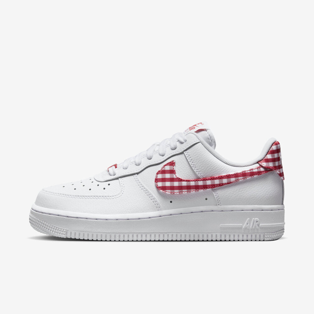 Nike Wmns Air Force 1 '07 ESS Trend DZ2784-101 女休閒鞋格紋白紅