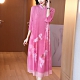 粉紅開衩雙層壓摺寬鬆旗袍洋裝-F-糖潮 product thumbnail 1