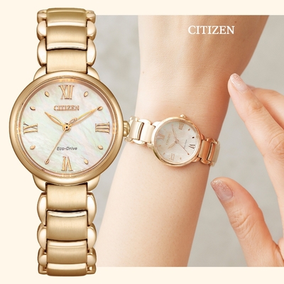 CITIZEN 星辰 L系列 精緻簡約 光動能白蝶貝羅馬字淑女腕錶-淡金色28mm(EM0929-81Y 防水50米)