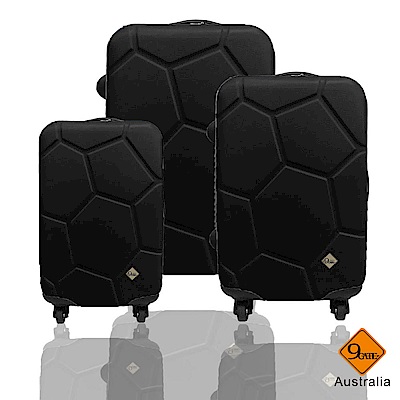 Gate9 足球系列經典三件組28吋24吋20吋 輕硬殼旅行箱行李箱-黑色