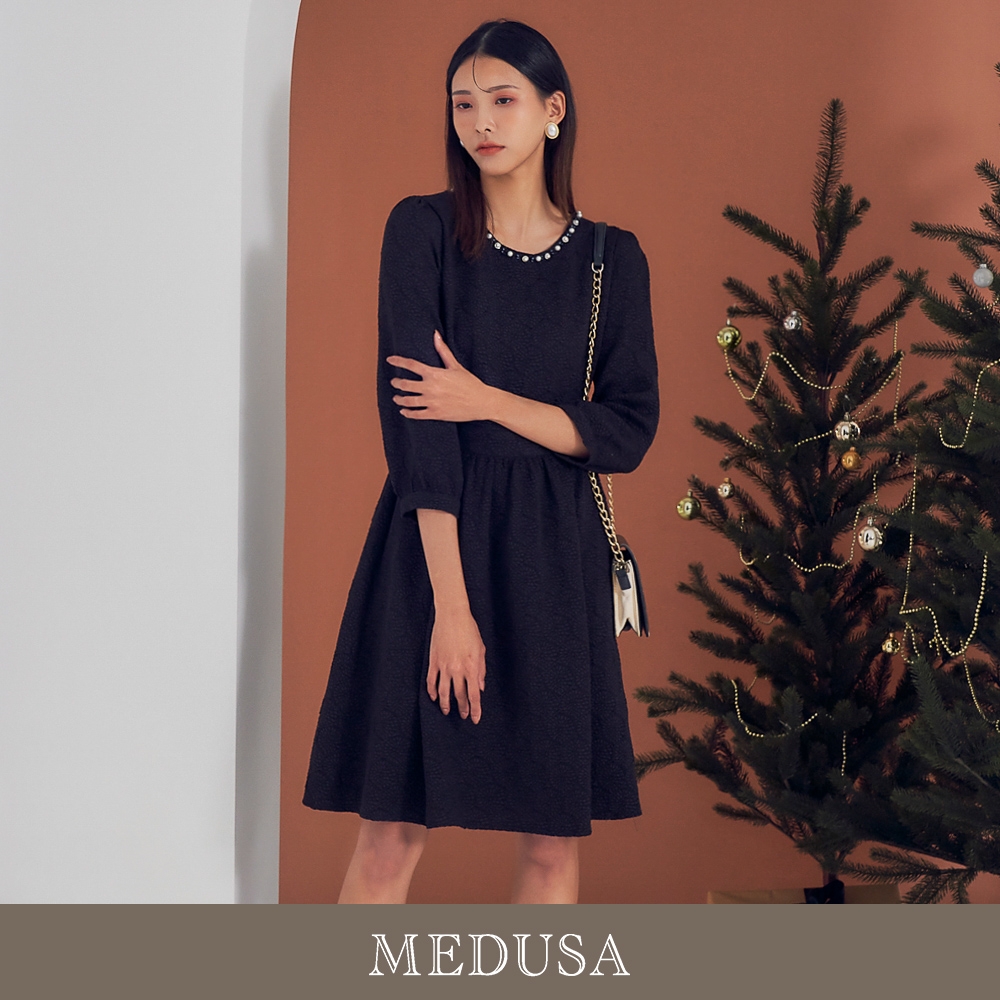 現貨【MEDUSA 曼度莎】緹花經典小黑洋裝（M-XL）｜洋裝 小禮服 禮服洋裝 小黑禮服