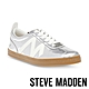 STEVE MADDEN-DEGREE 撞色拼接M平底休閒鞋-銀色 product thumbnail 1