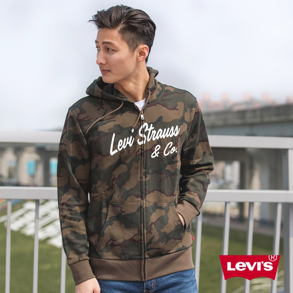 Levis 迷彩連帽外套 / 草寫Logo