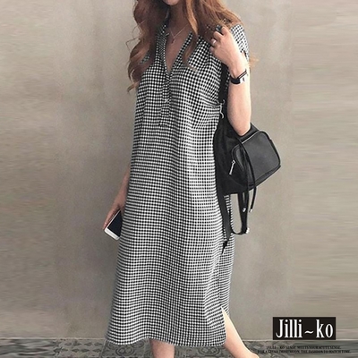 JILLI-KO 格子V領下擺開衩寬鬆短袖中長裙連衣裙- 黑格