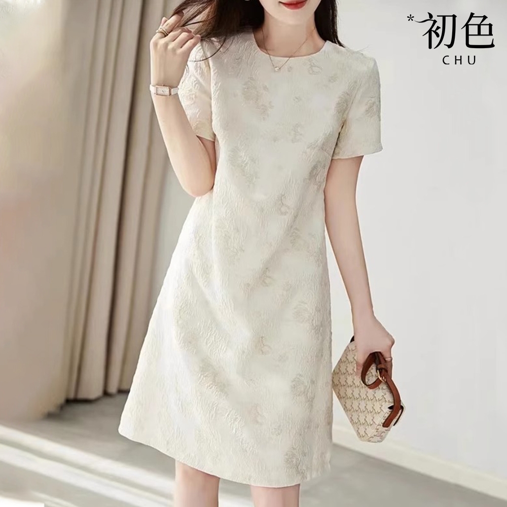 初色 時尚提花純色圓領短袖A字裙連身裙洋裝-花色-68875(M-2XL可選)