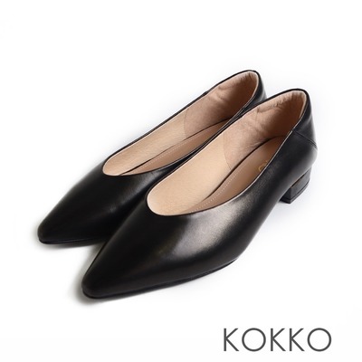 KOKKO素面簡約V型綿羊皮舒弧低跟包鞋黑色