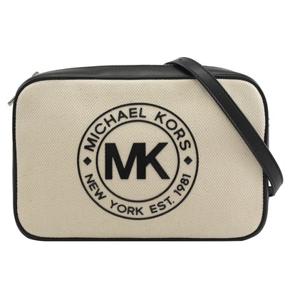 michael kors fulton sport復古徽章斜背包(白/黑)