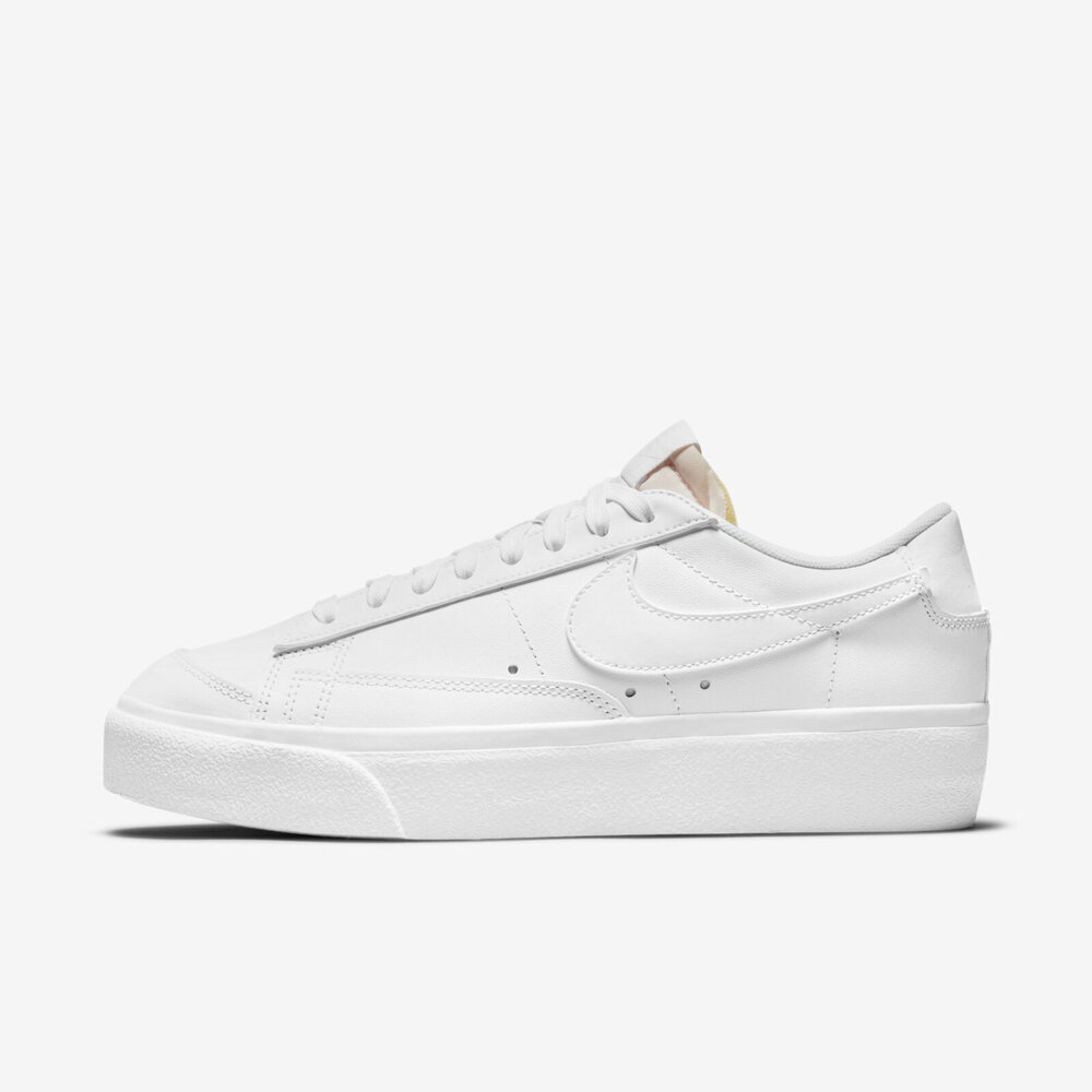 Nike Wmns Blazer Low Platform [DJ0292-100] 女休閒鞋經典厚底簡約白