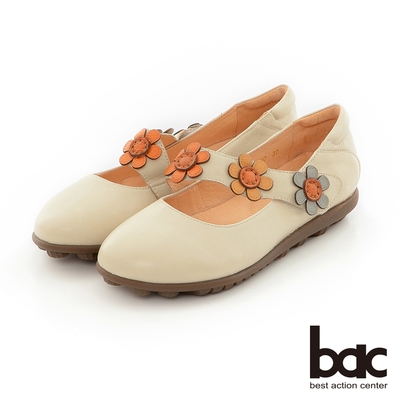 【bac】超軟底花朵不對襯平底鞋-米