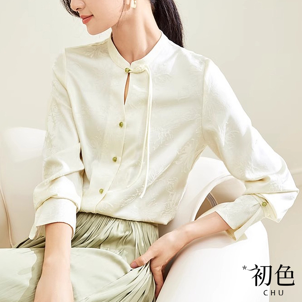初色 中式盤扣純色提花休閒立領排釦長袖襯衫女上衣-杏色-33312(M-2XL可選)