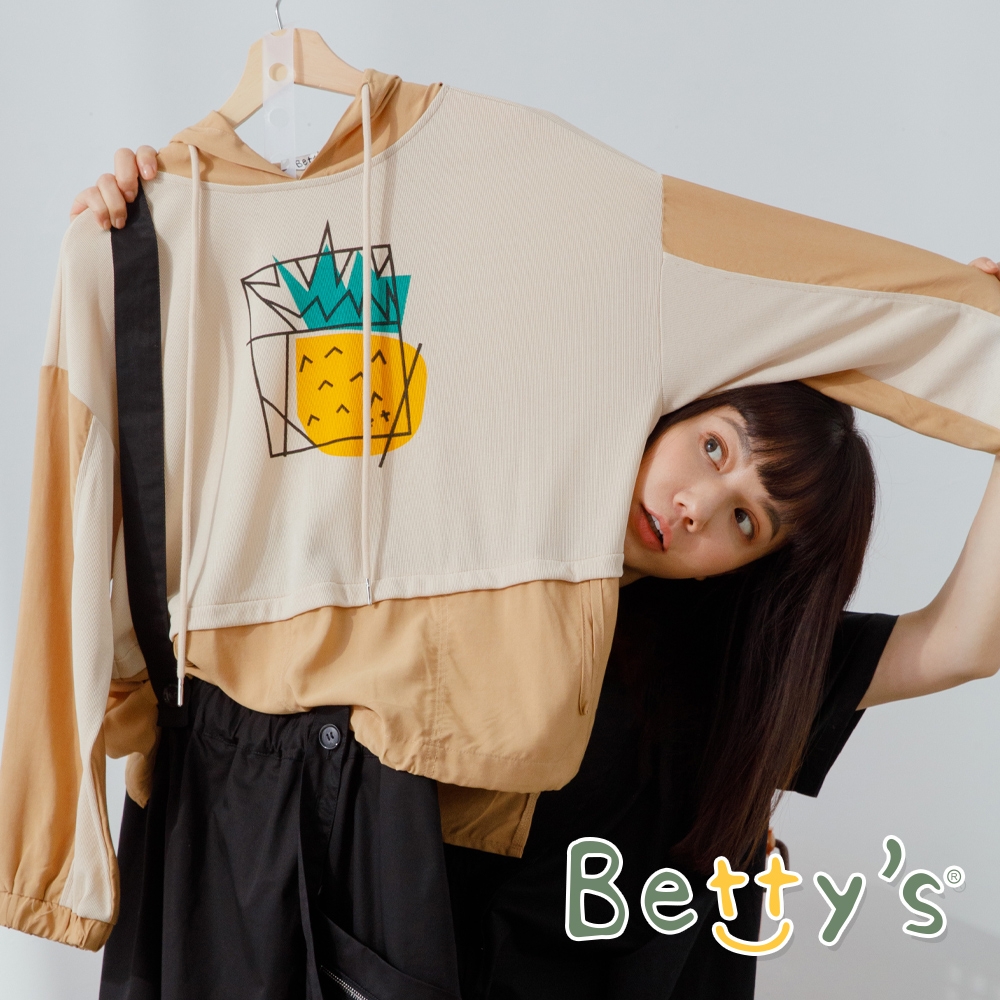 betty’s貝蒂思　鳳梨印花拼布連帽T-shirt(卡其)