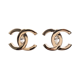 CHANEL 經典大雙C LOGO寶石鑲飾穿式耳環(金色)