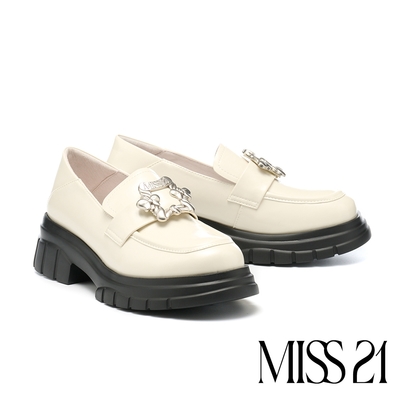 厚底鞋 MISS 21 精緻系學院風LOGO蝴蝶結飾釦樂福厚底鞋－米白
