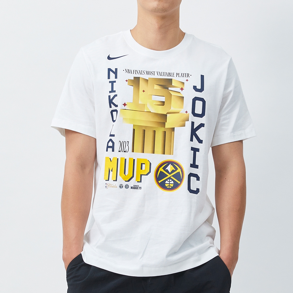 Nike NBA Finals MVP 男款 白色 小丑 金塊隊 MVP 冠軍 休閒 短袖 HF4399-100