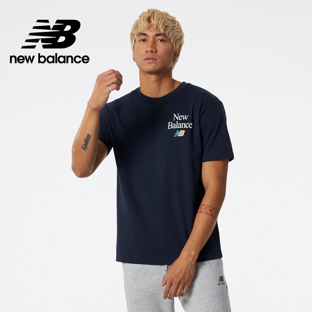 [New Balance]NB短袖上衣_男性_深藍色_AMT21515ECL