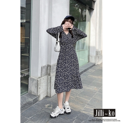 JILLI-KO V領法式碎花高腰顯瘦A字連衣裙- 黑色