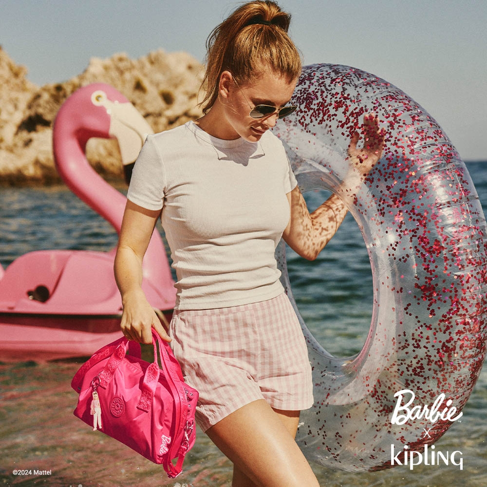 KIPLING x BARBIE 活力粉色中型圓筒手提肩背兩用包-BINA M