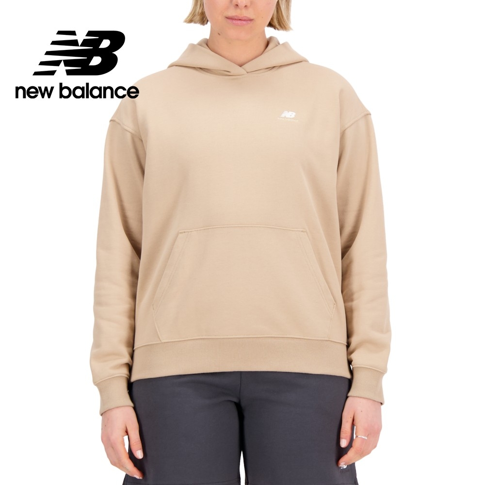 【New Balance】 刺繡NB連帽長袖上衣_女性_奶茶色_AWT33524INC