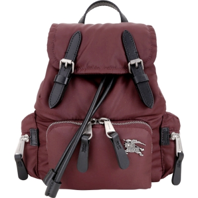 BURBERRY The Rucksack 小型 鋪棉尼龍斜背式軍旅背包(酒紅色)