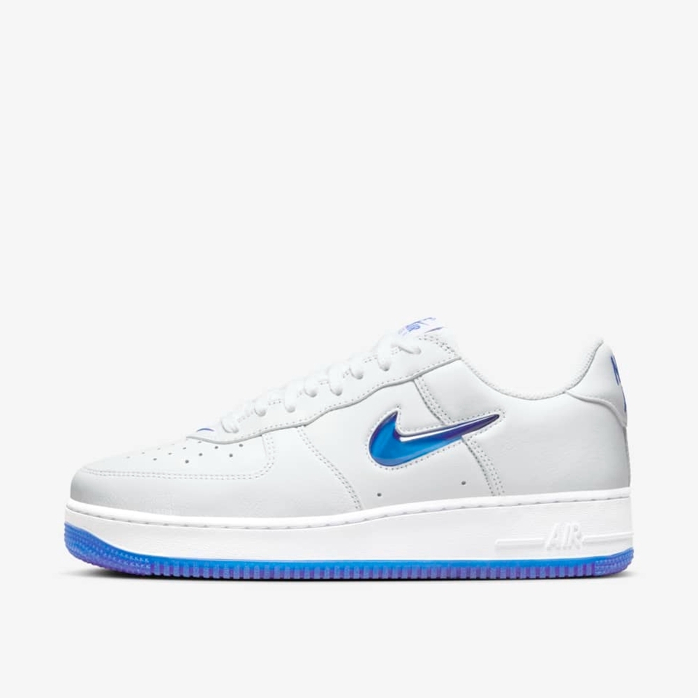 NIKE AIR FORCE 1 LOW RETRO 男運動休閒鞋-白藍-FN5924102 | 休閒鞋