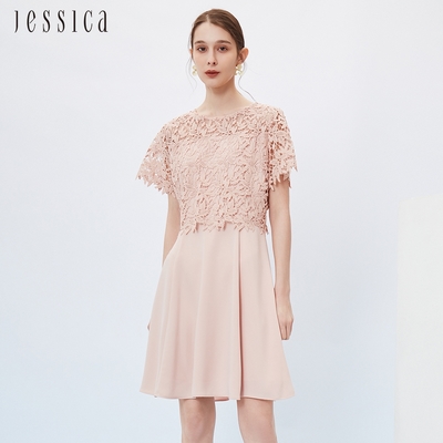 JESSICA - 氣質優雅花卉蕾絲拼接雪紡短袖洋裝233177（粉）