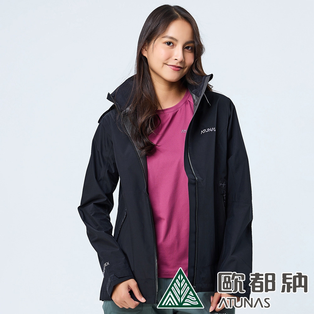 【ATUNAS 歐都納】女款GORE-TEX PACLITE PLUS 防水透氣單件式外套A1GTDD04W黑/輕量防風風衣/休閒旅遊穿搭/大尺碼