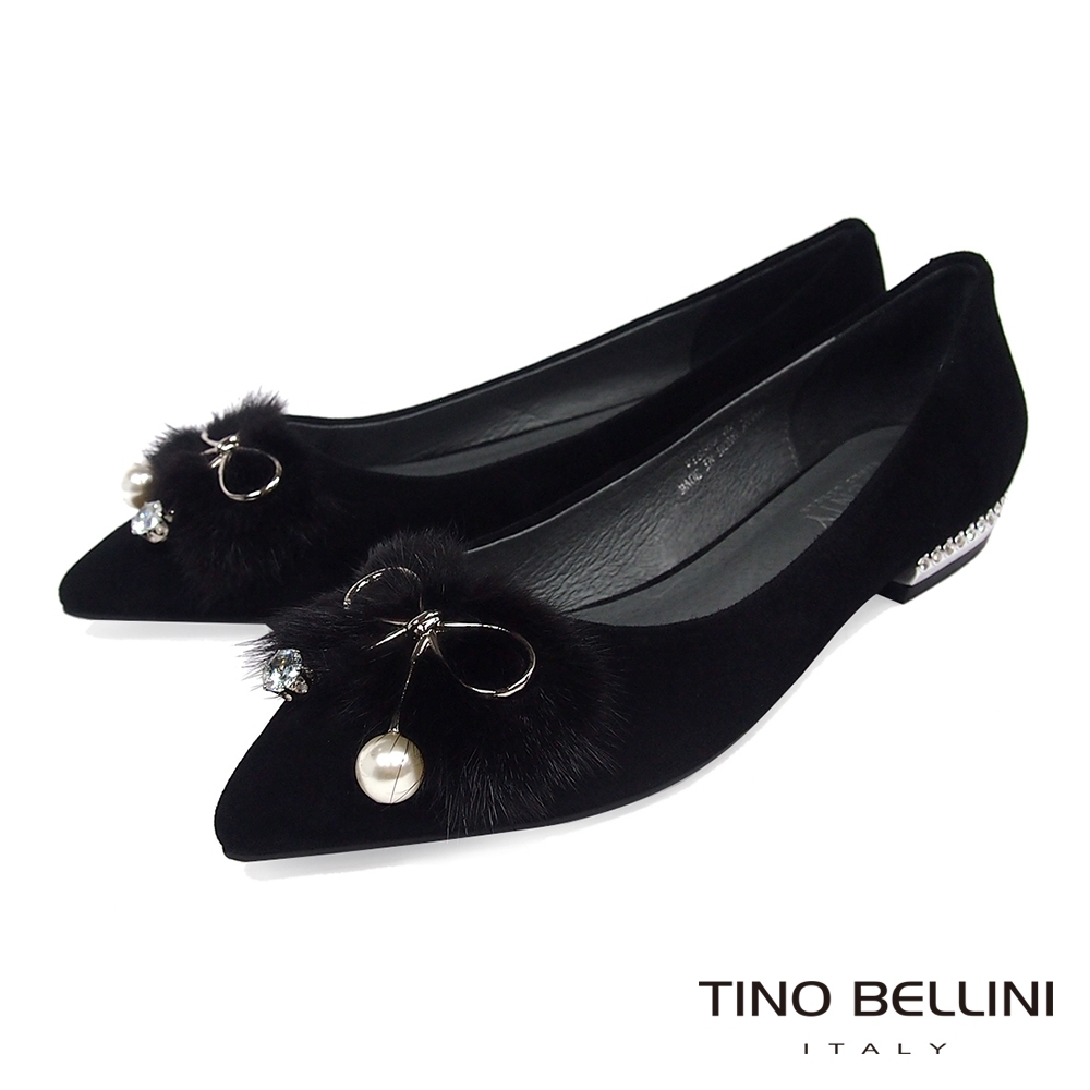 Tino Bellini華麗毛海飾釦尖頭娃娃鞋_黑
