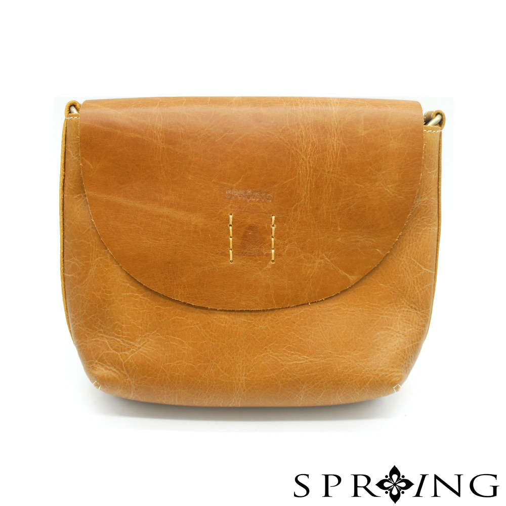 SPRING-11系列-真皮頭層牛皮手工斜背包-品味黃棕