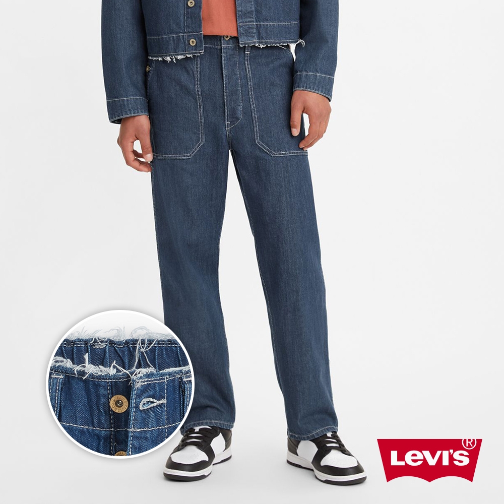 Levis 男款 Stay Loose復古寬鬆版繭型排釦牛仔工作褲 / 腰頭抽鬚設計