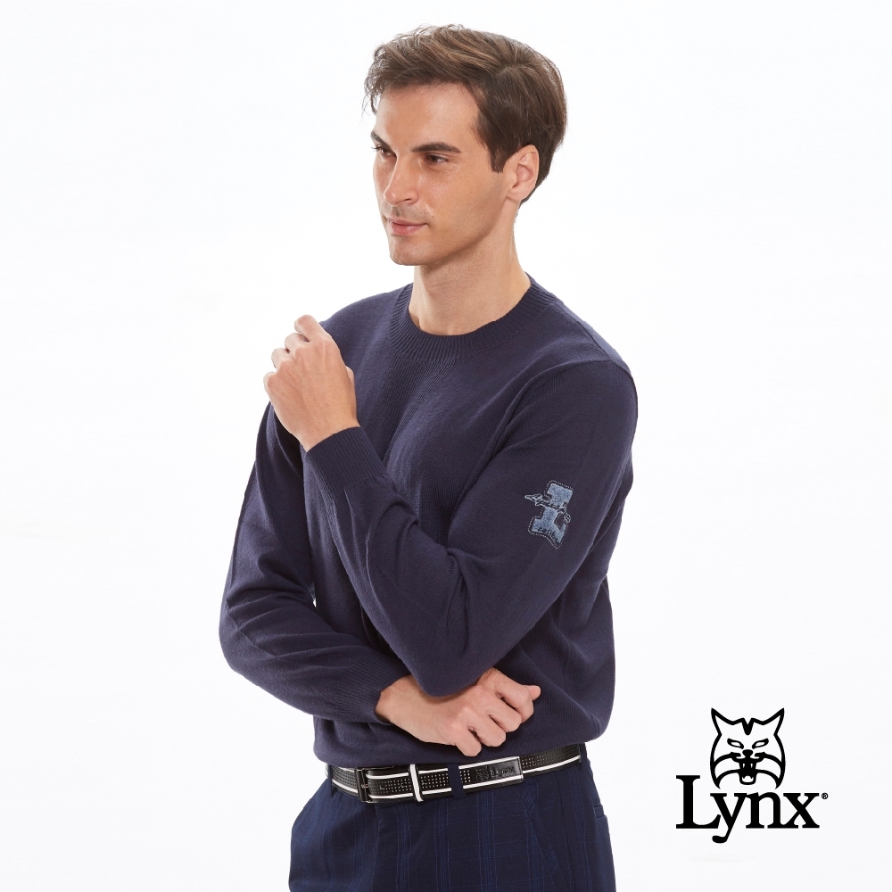 【Lynx Golf】男款羊毛保暖舒適手臂Logo長袖毛衣-深藍色