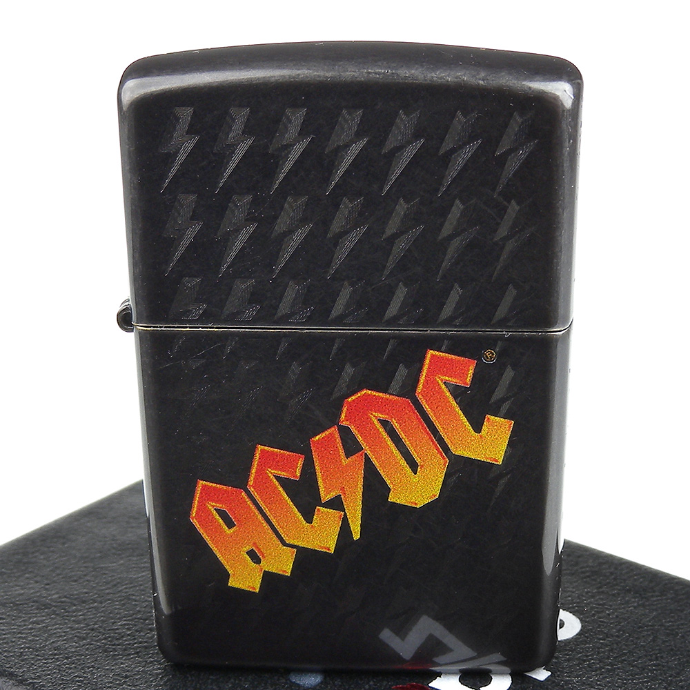 ZIPPO 美系~AC/DC樂團-閃電圖案雕刻打火機