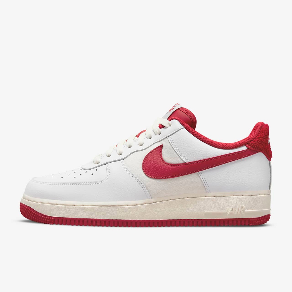 NIKE AIR FORCE 1 07 LV8男復古休閒運動鞋 -白紅- DO5220161