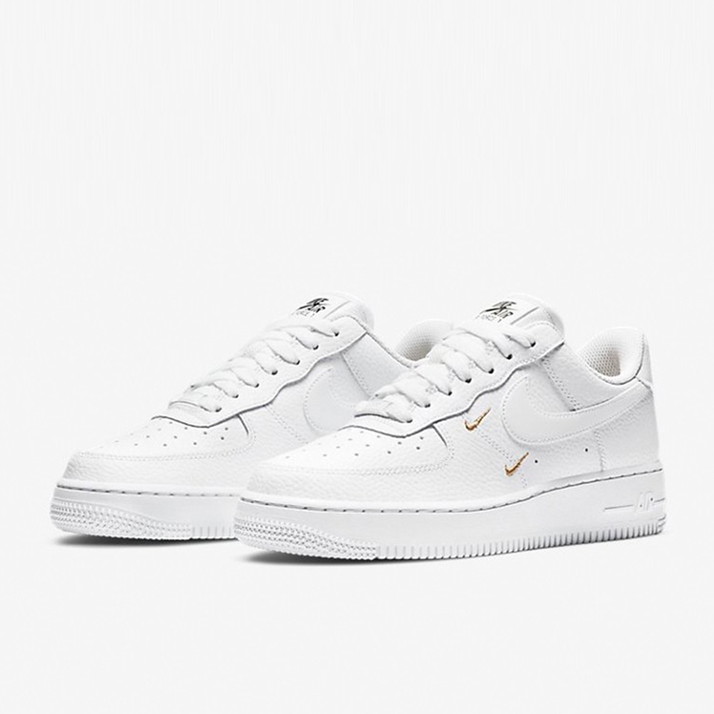 nike air force one 07 ess