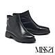 短靴 MISS 21 極簡率性純色LOGO後拉鍊全真皮厚底短靴－黑 product thumbnail 1