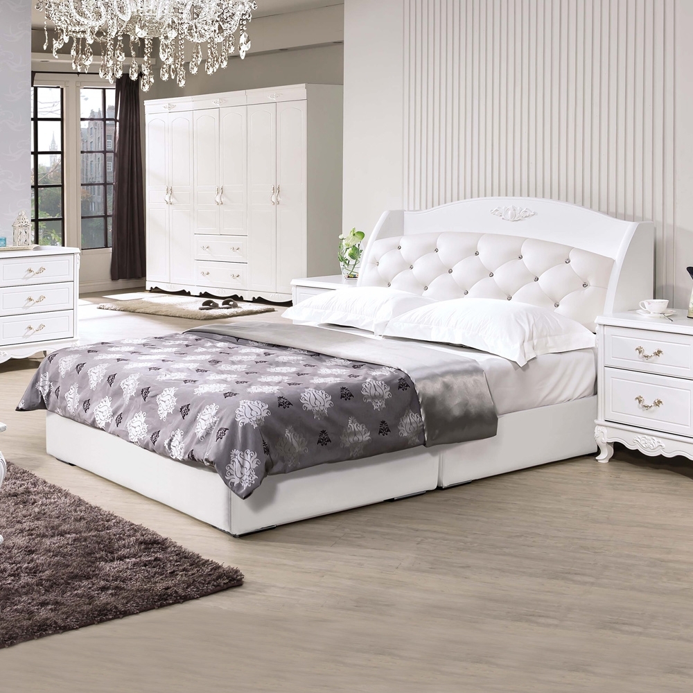 Boden-艾莉雅6尺雙人加大法式歐風白色床組(床頭箱+皮革床底)(不含床墊)