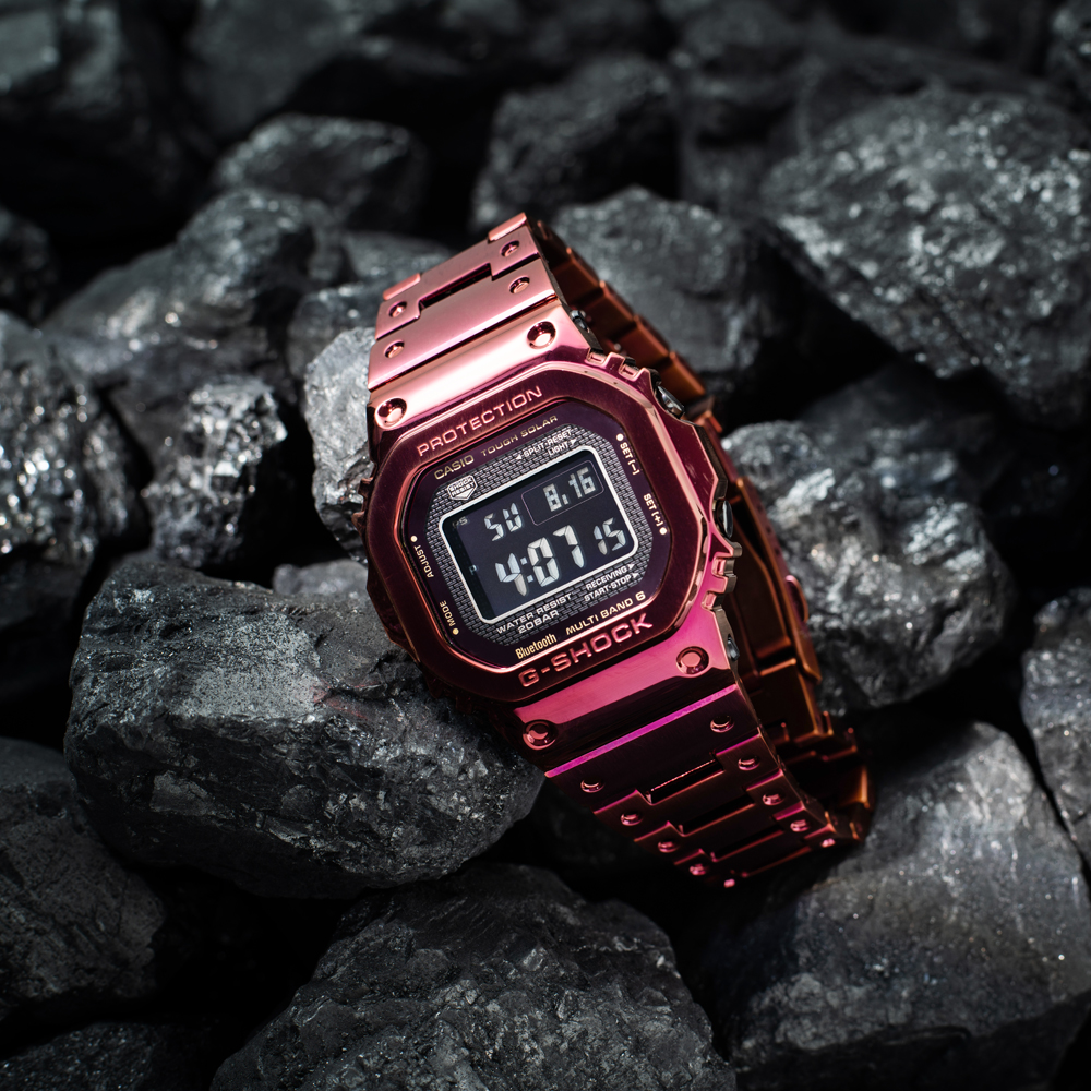 CASIO卡西歐 G-SHOCK 電波 藍牙 太陽能電力 全金屬 紅x黑 經典系列 GMW-B5000RD-4_43.2mm