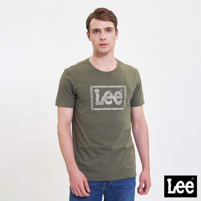 Lee 男款 長框斜線大Logo短袖圓領T恤 軍綠