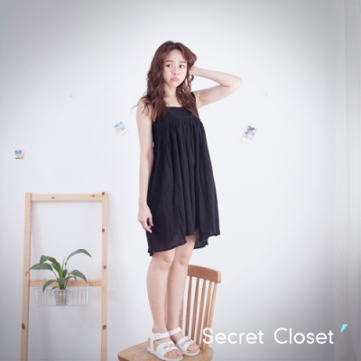 Secret Closet-純色棉麻細帶無袖上衣-黑色