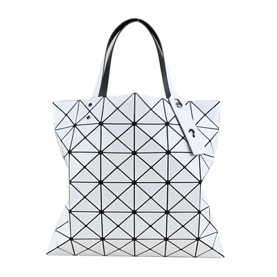 ISSEY MIYAKE 三宅一生 BAOBAO 6x6透光亮面手提包-白