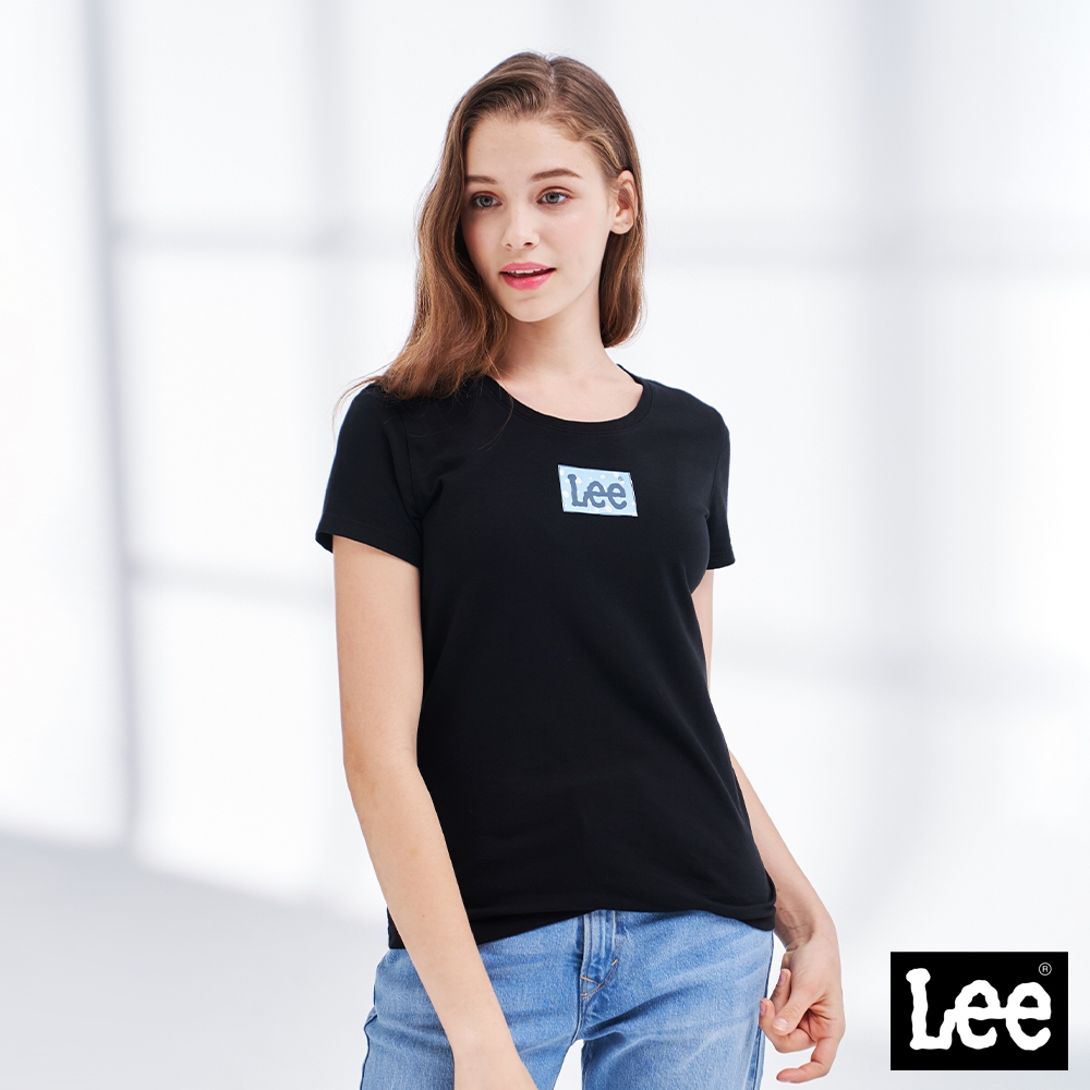 Lee 女款 水漾長框小Logo短袖圓領T恤 黑