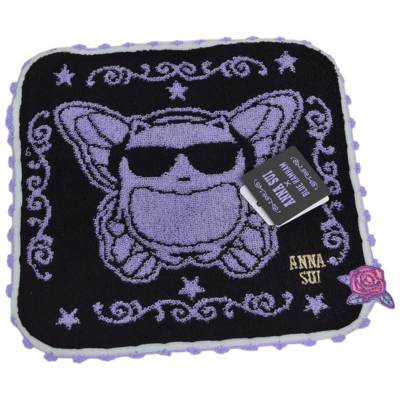 ANNA SUI X BLUE HAMHAM 品牌字母玫瑰刺繡LOGO公仔圖騰小方巾(黑底系)