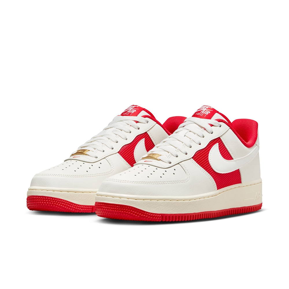 NIKE 休閒鞋女鞋運動鞋AF1 AIR FORCE 1 07 米白紅FN7439-133 | 休閒鞋