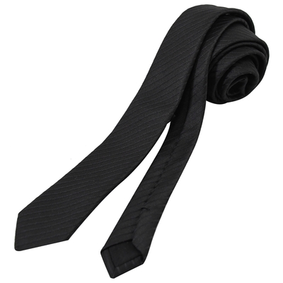 YSL Saint Laurent 簡約都會款斜條紋純蠶絲窄版領帶(黑 寬4cm)